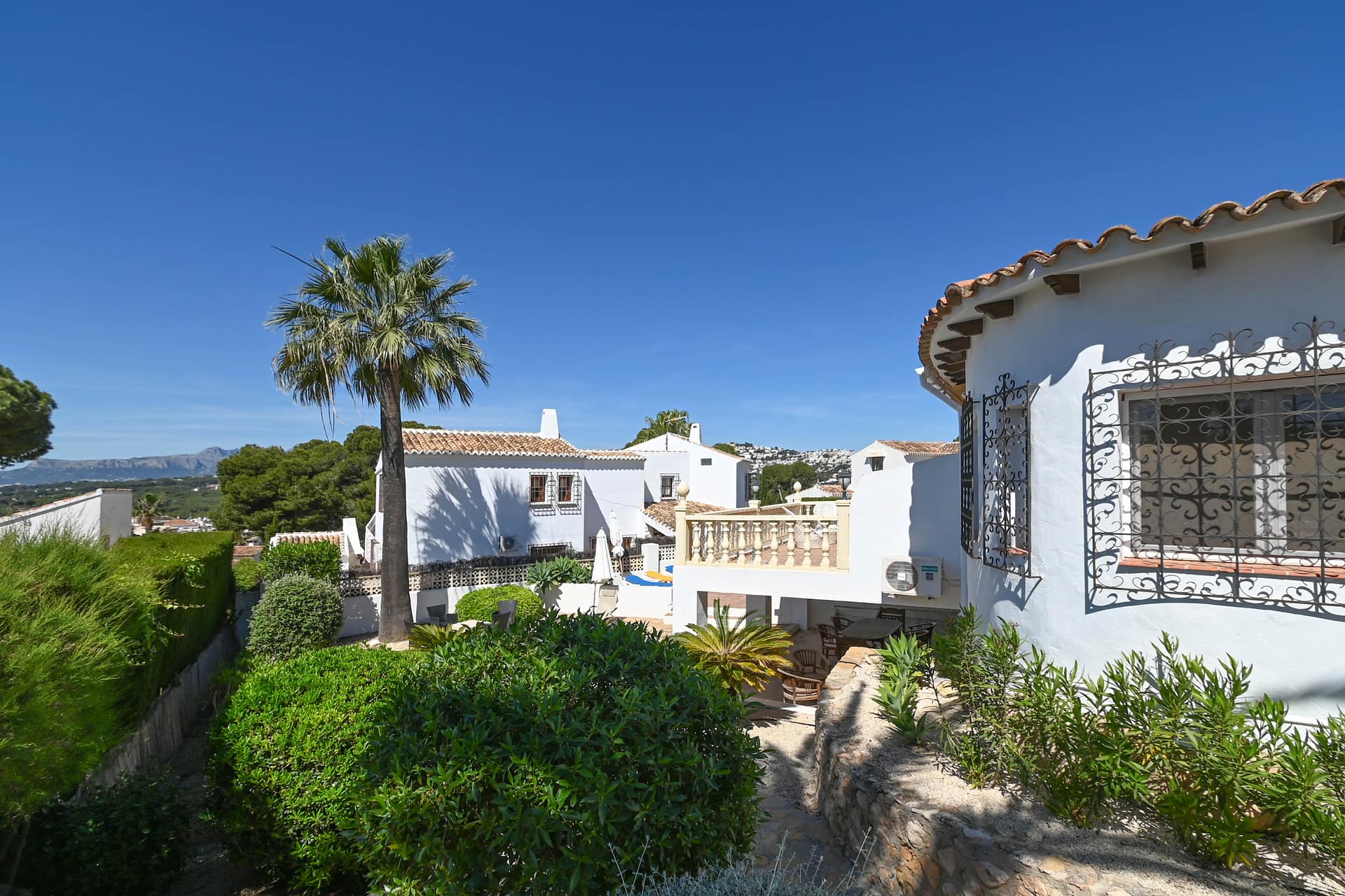 Mediterrane villa in met zeezicht loopafstand centrum en strand Moraira