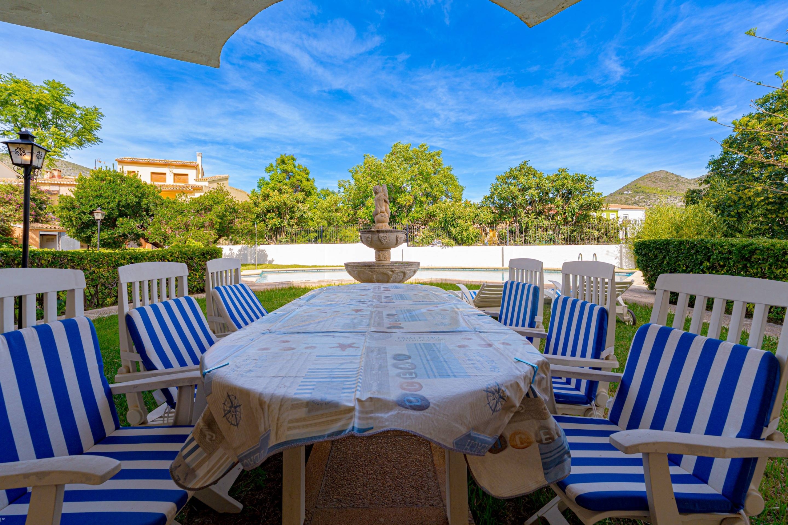 Villa te koop in Alcalali