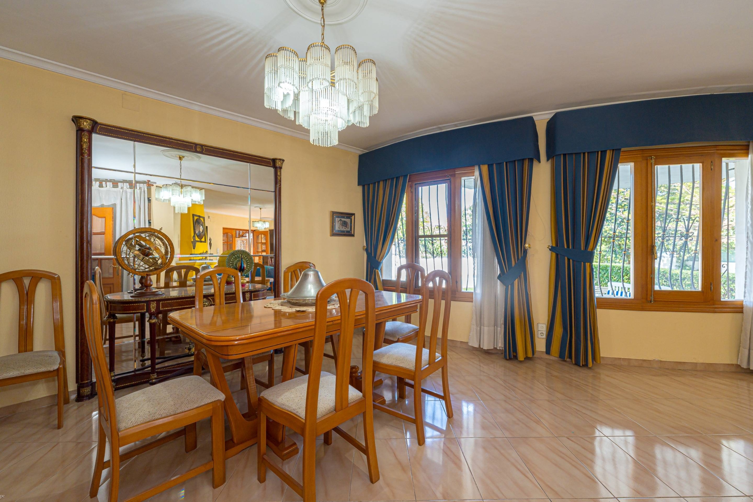 Villa te koop in Alcalali