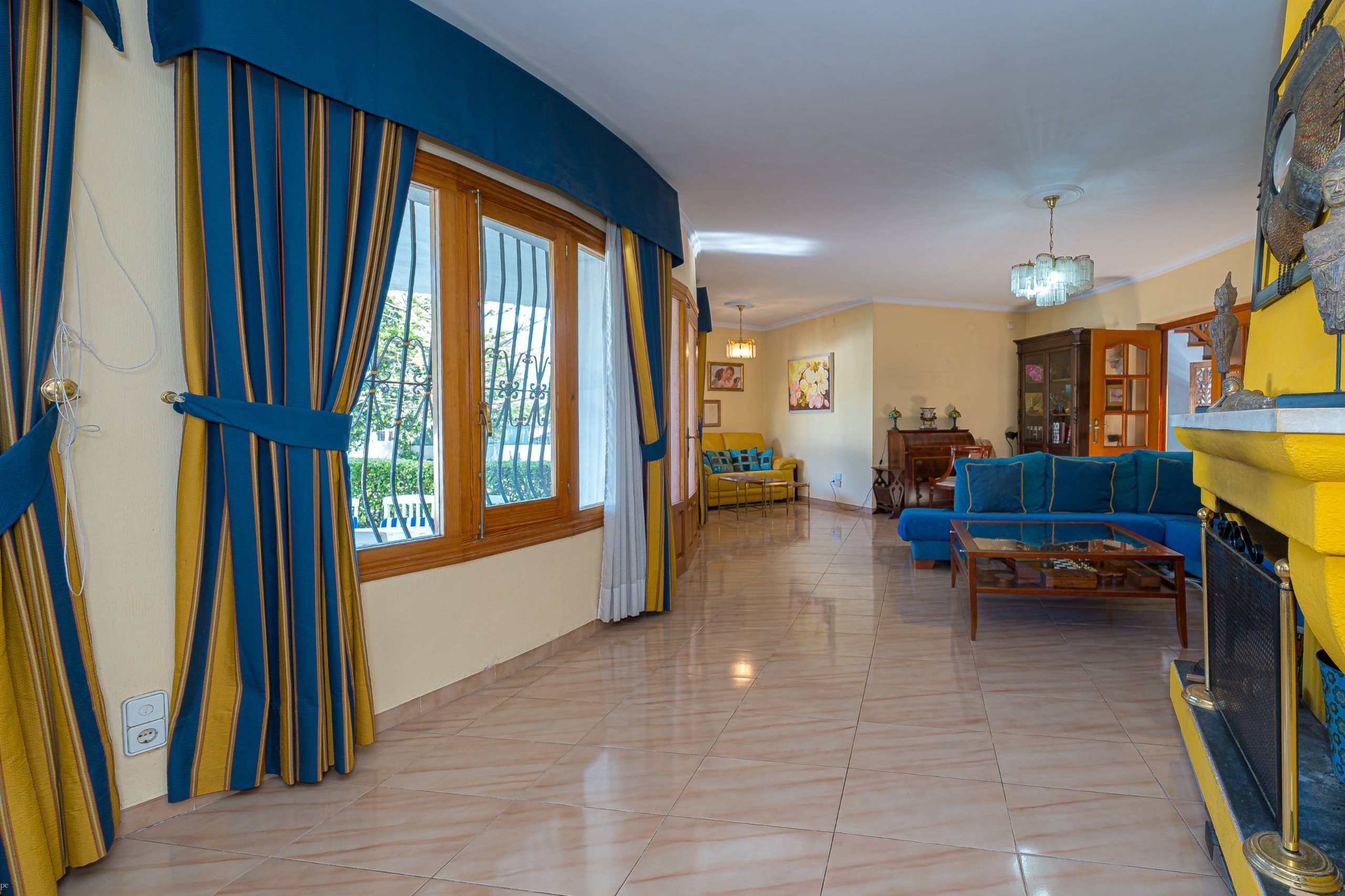 Villa te koop in Alcalali