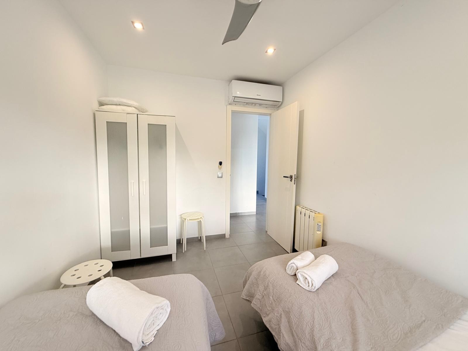 Moderne vrijstaande villa met garage in Altea