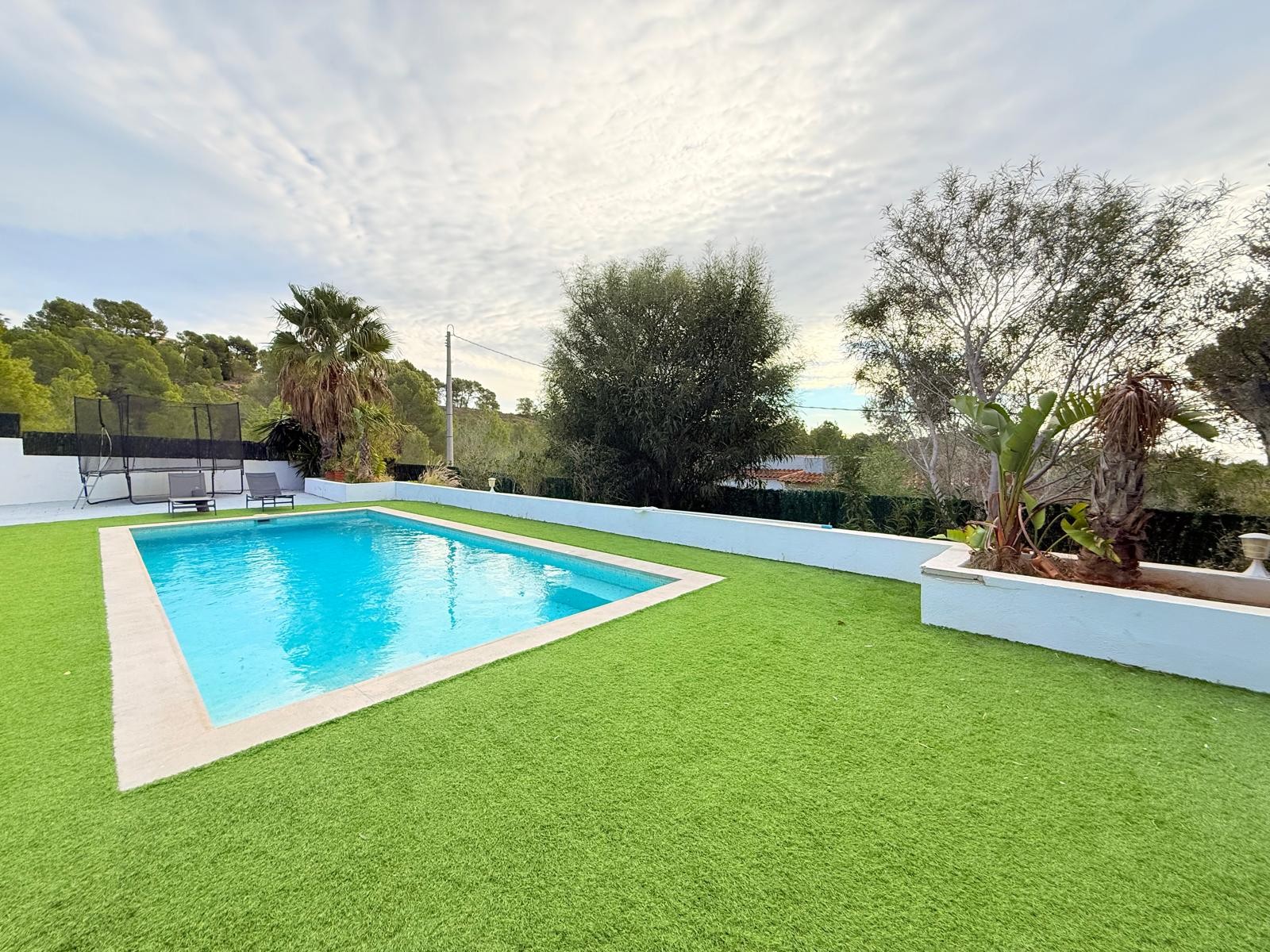 Moderne vrijstaande villa met garage in Altea