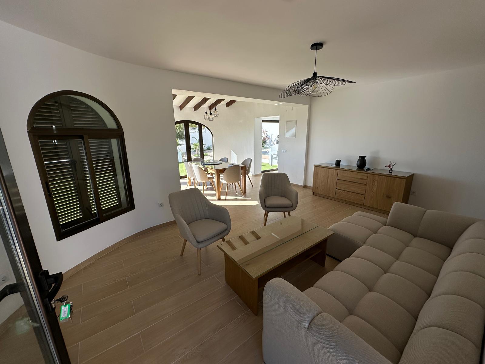 Volledig gerenoveerde villa direct instapklaar in Calpe