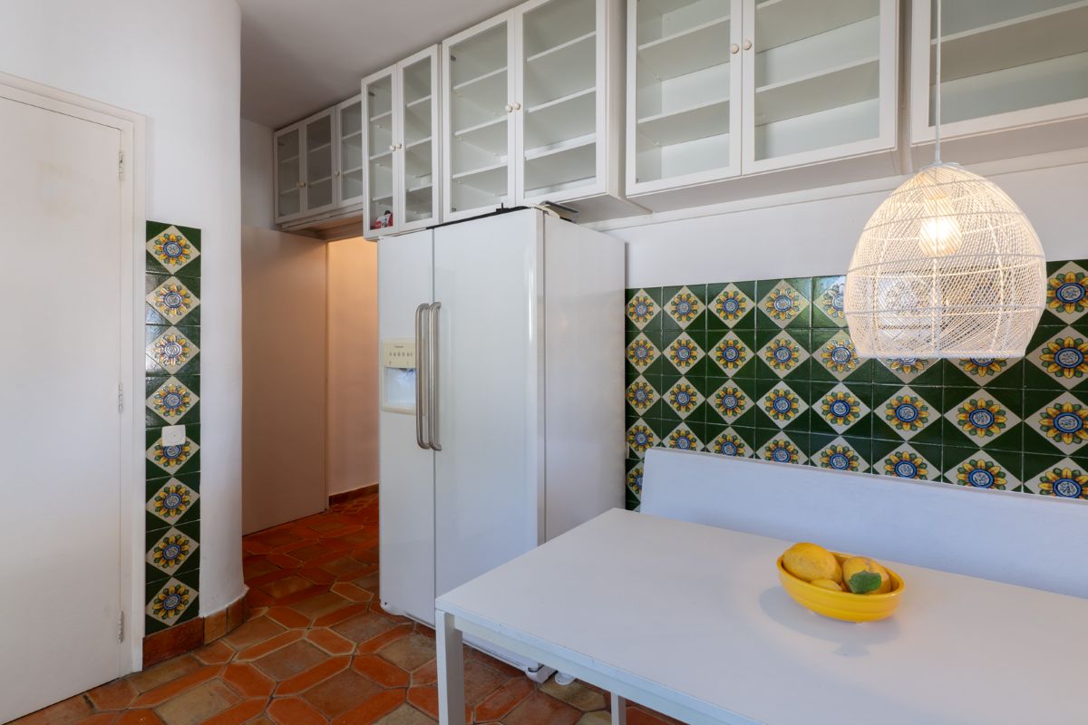 Traditionele villa met zeezicht te koop in Moraira