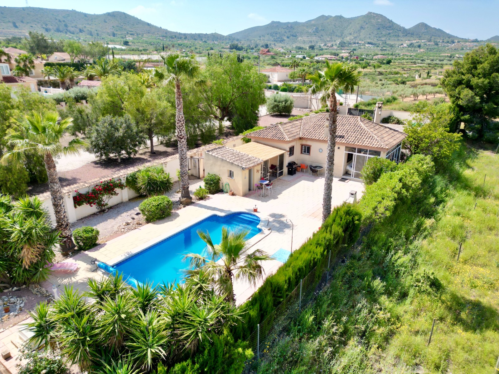 Villa te koop in Hondón de los Fráiles