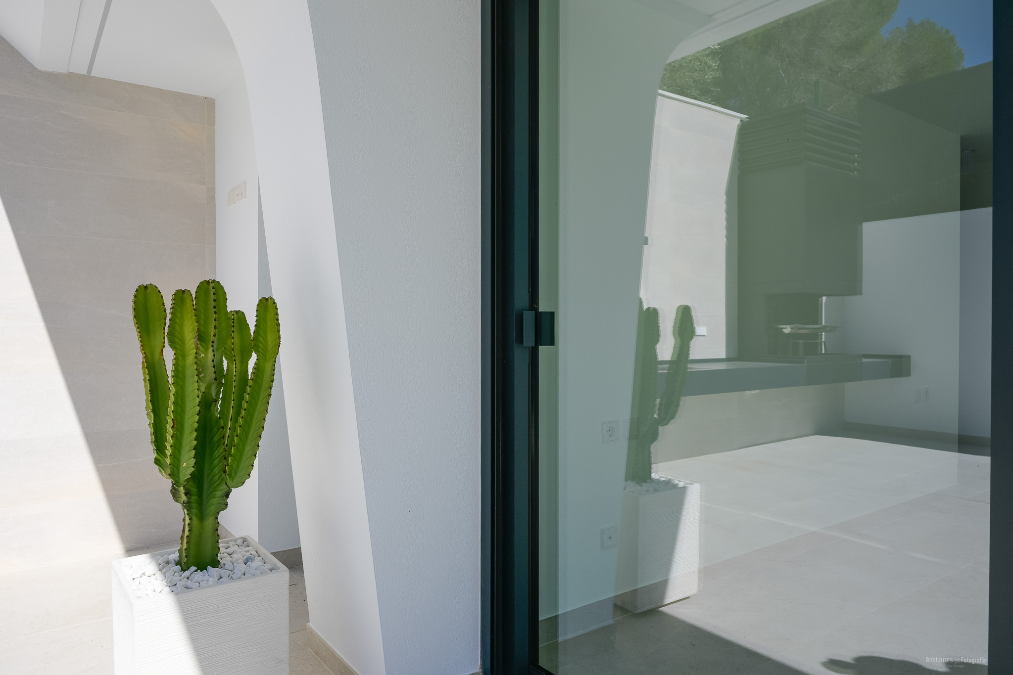 Luxe villa met zeezicht te koop in Altea