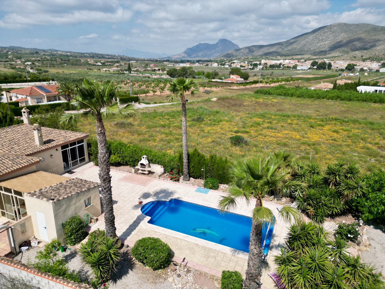 default Villa te koop in Hondón de los Fráiles