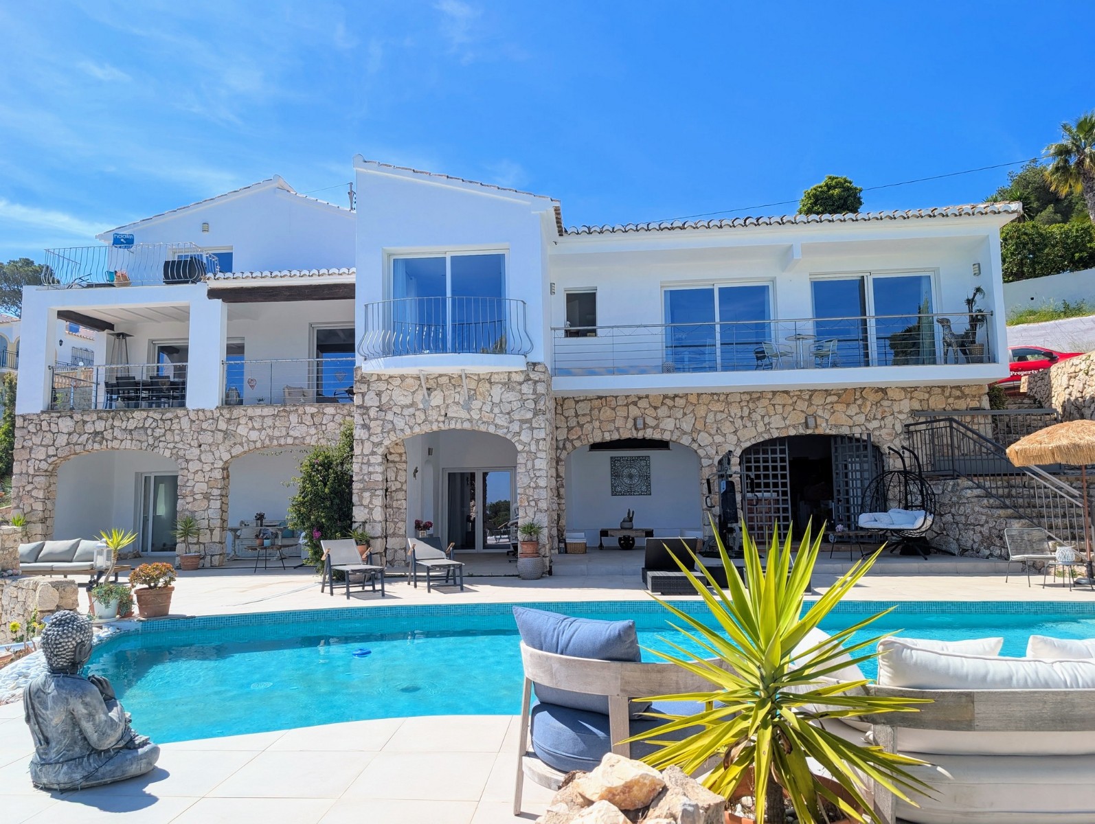 Villa met zeezicht te koop in Javea