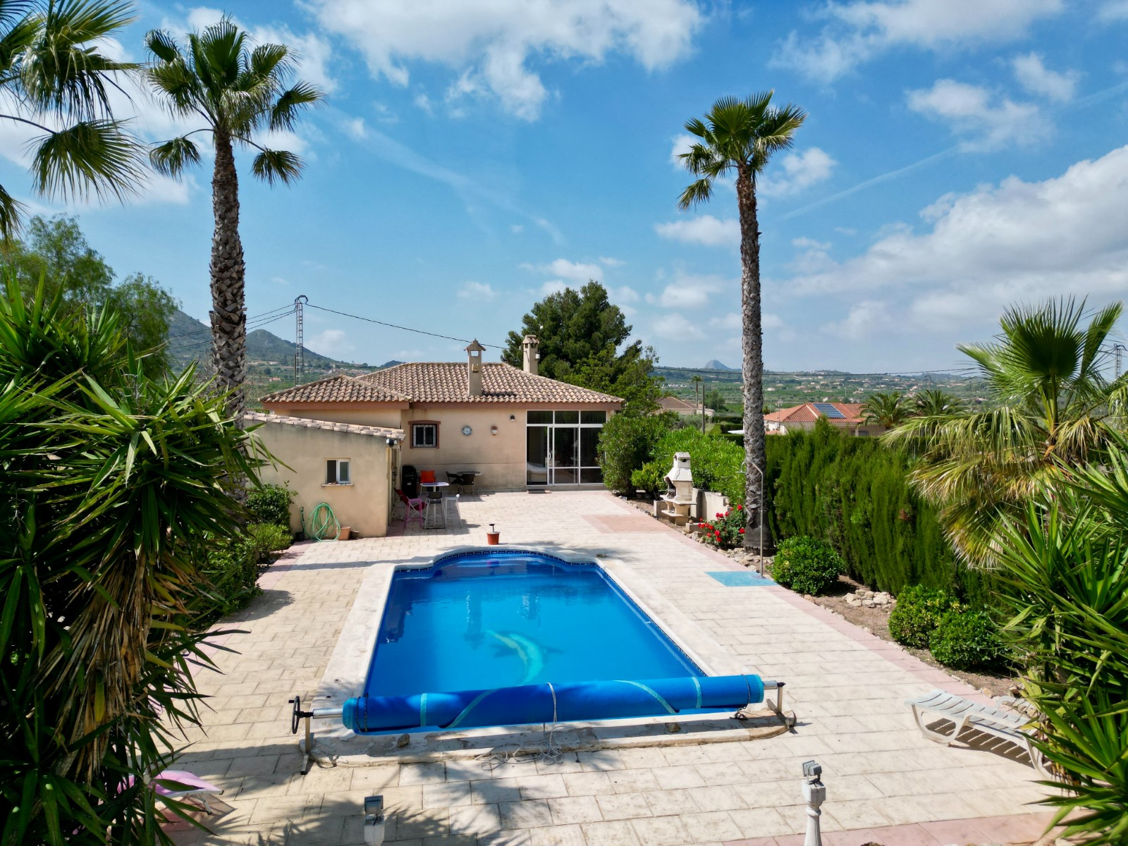 default Villa te koop in Hondón de los Fráiles