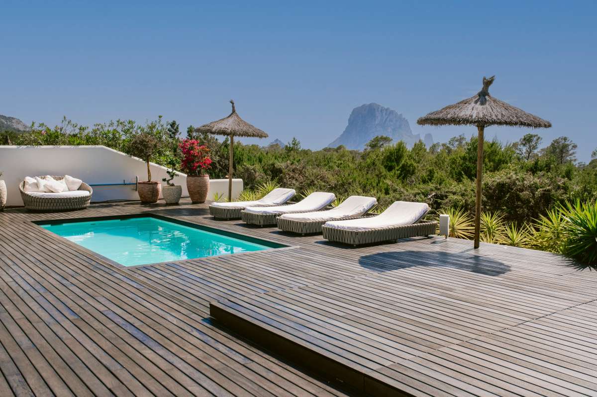 Exclusieve villa met uitzicht op Es Vedra in Cala Carbó – Ibiza