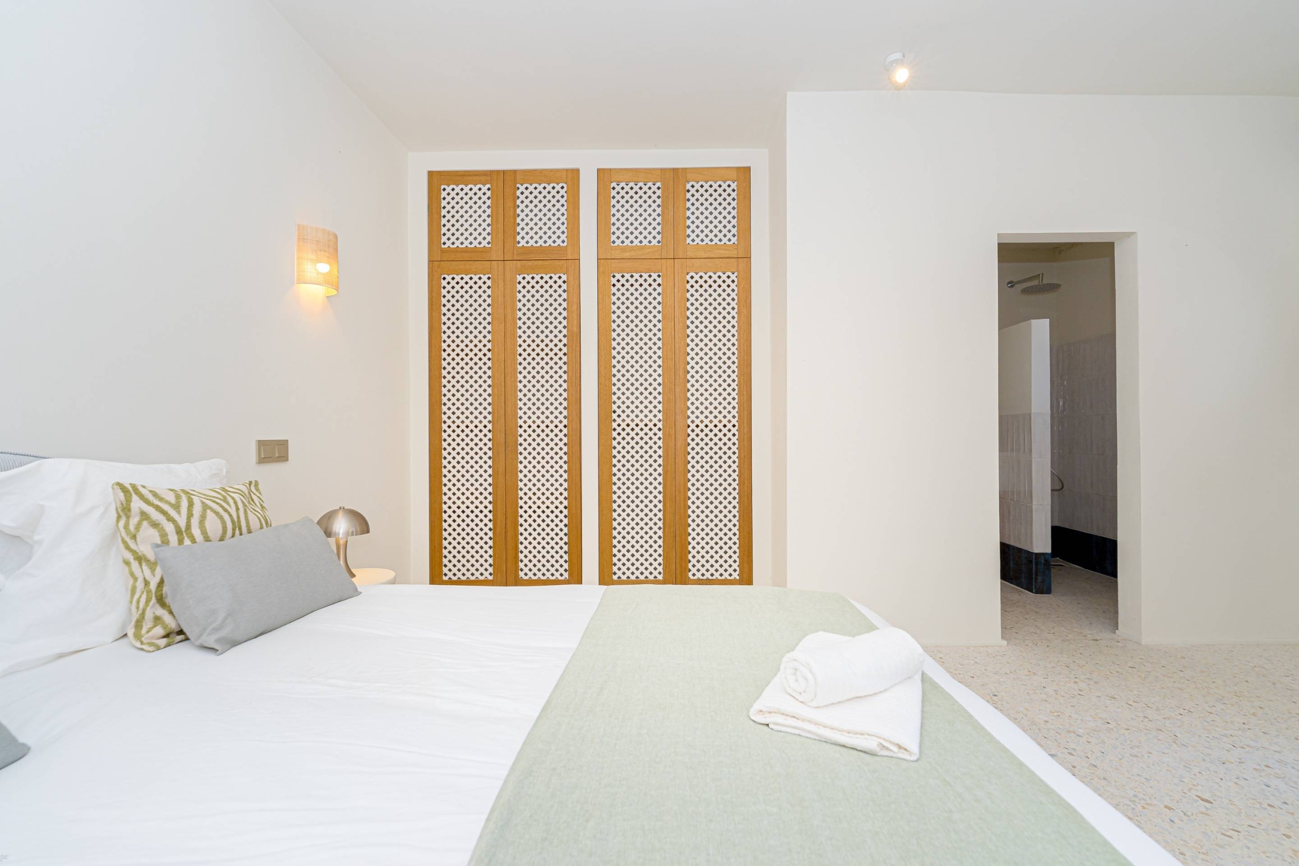 Gerenoveerde traditionele villa met privé zwembad en panoramisch zeezicht in Javea