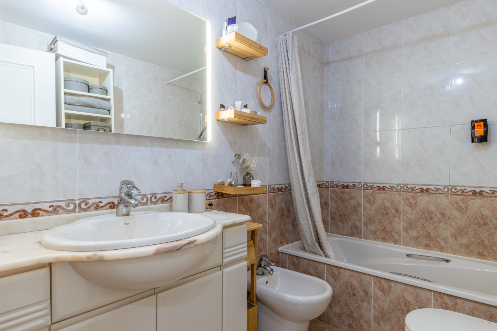 DP-46-2648V-E-11 Appartement met zeezicht op loopafstand van strand in Moraira