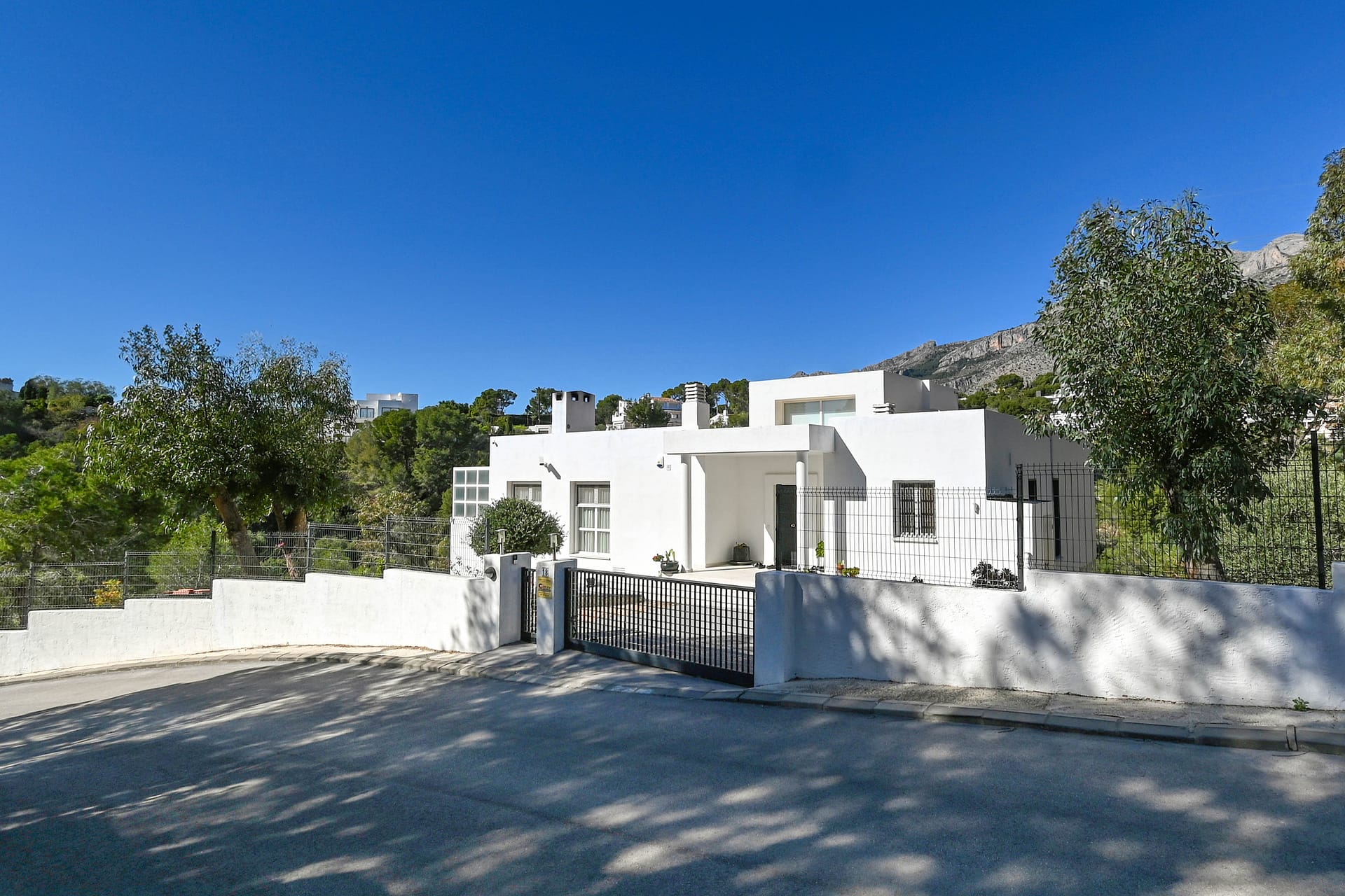 Gerenoveerde luxe villa aan de golfbaan in Altea
