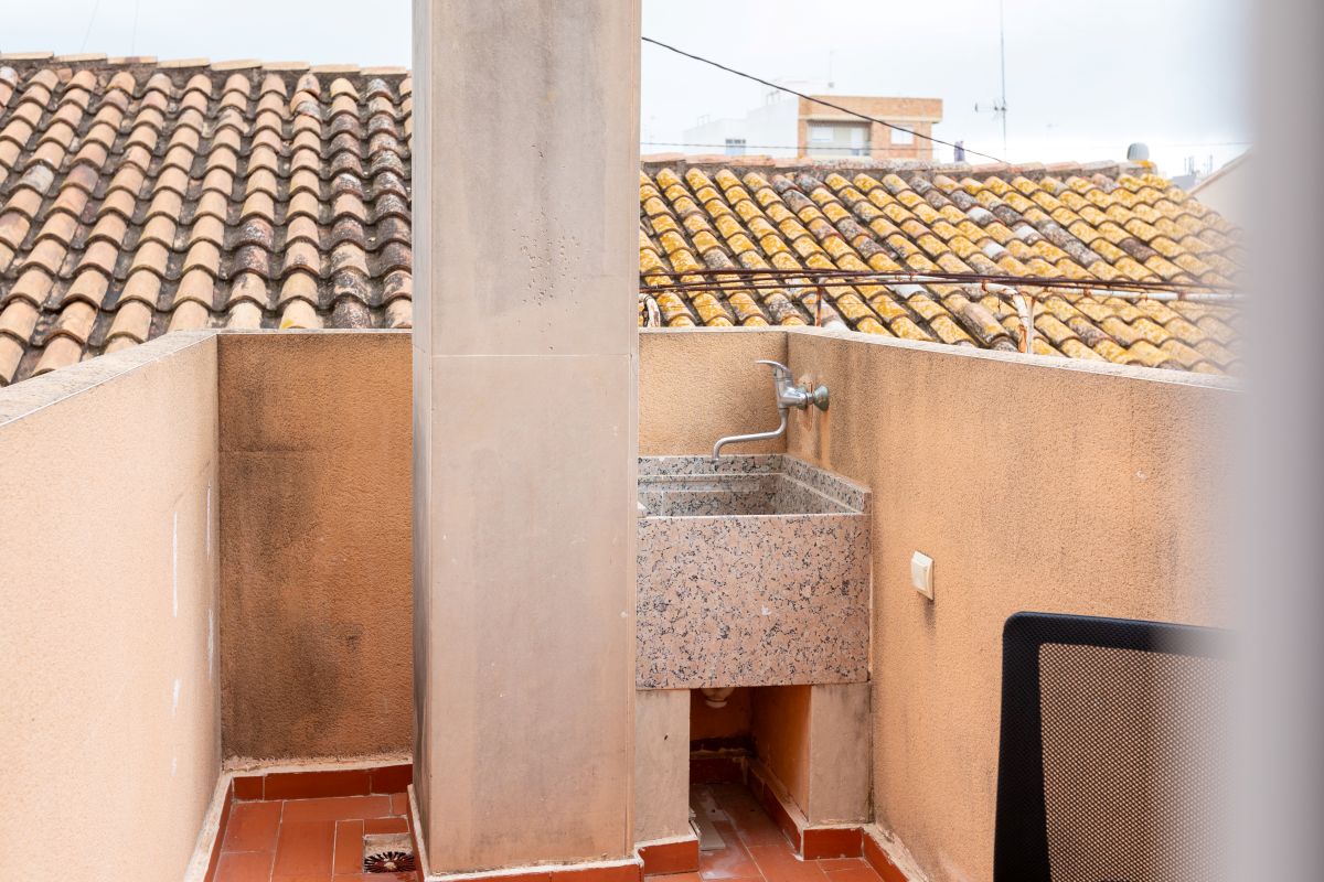 Duplex appartement vlakbij zee te koop in Valencia stad