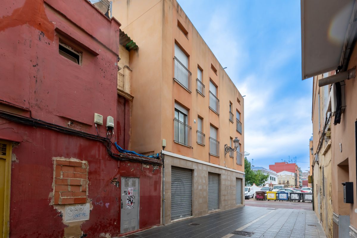 Duplex appartement vlakbij zee te koop in Valencia stad