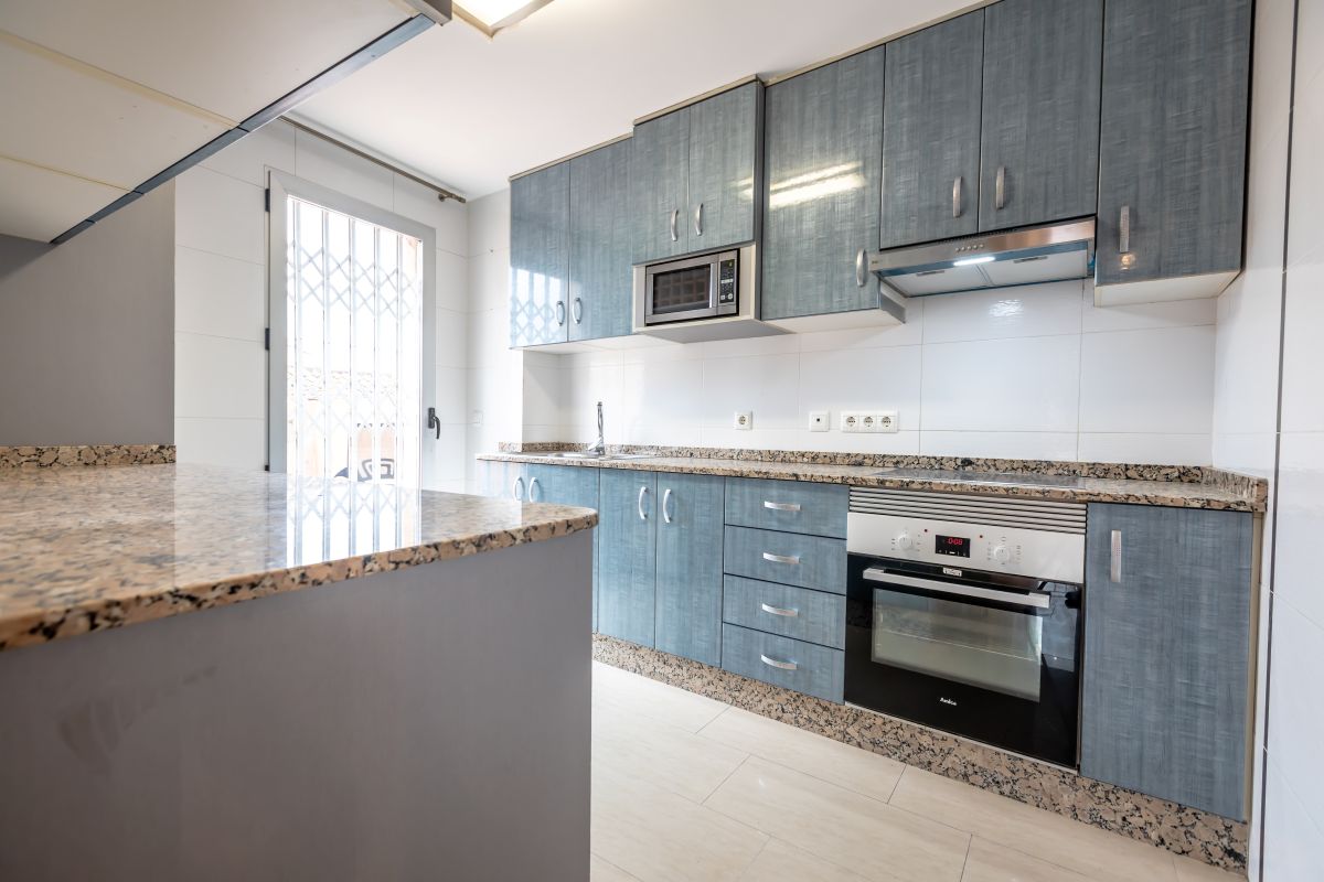 Duplex appartement vlakbij zee te koop in Valencia stad