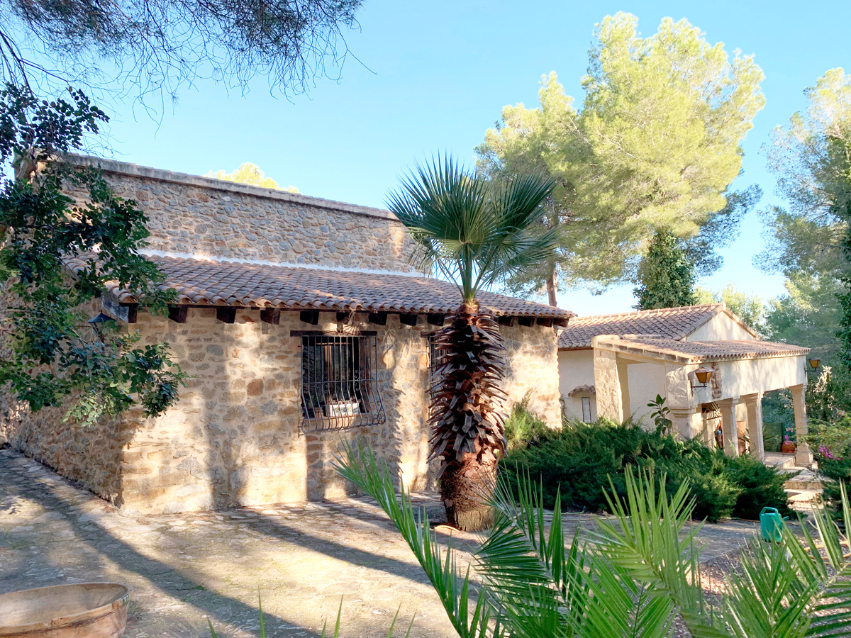 Finca te koop in Pedreguer