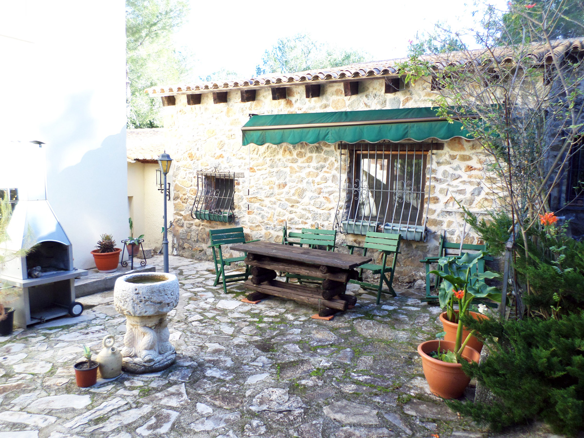 Finca te koop in Pedreguer