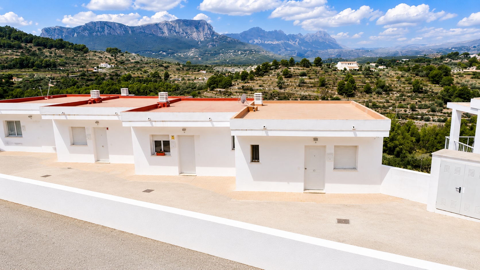 Geschakelde woning met gemeenschappelijk zwembad te koop in Calpe
