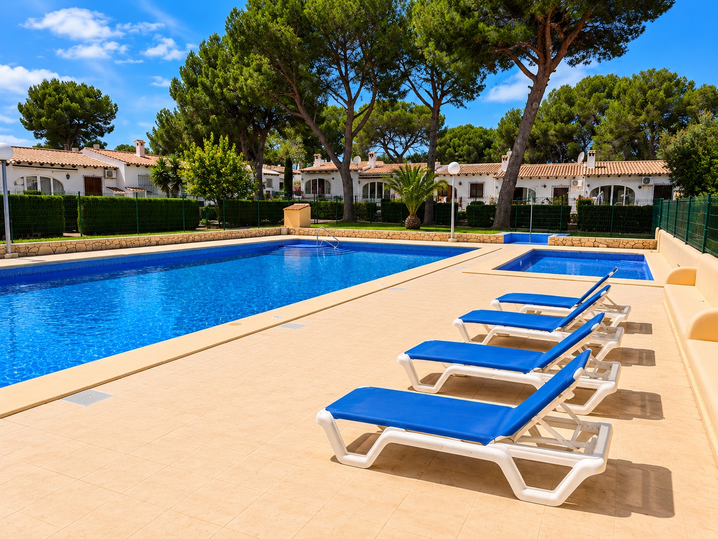 Geschakelde woning te koop in Moraira