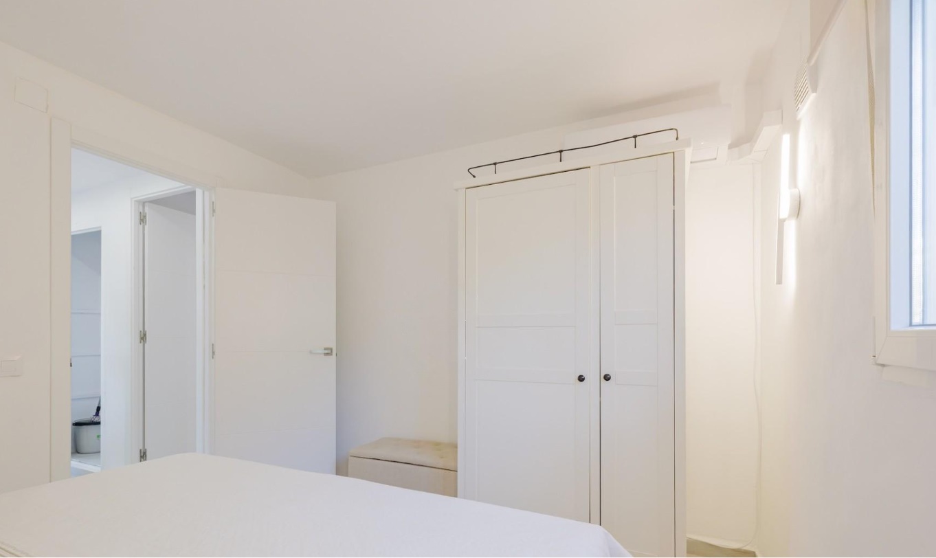 DP-02-ENJ-VI-00461-D-21 Villa met schitterend zeezicht te koop in Calpe