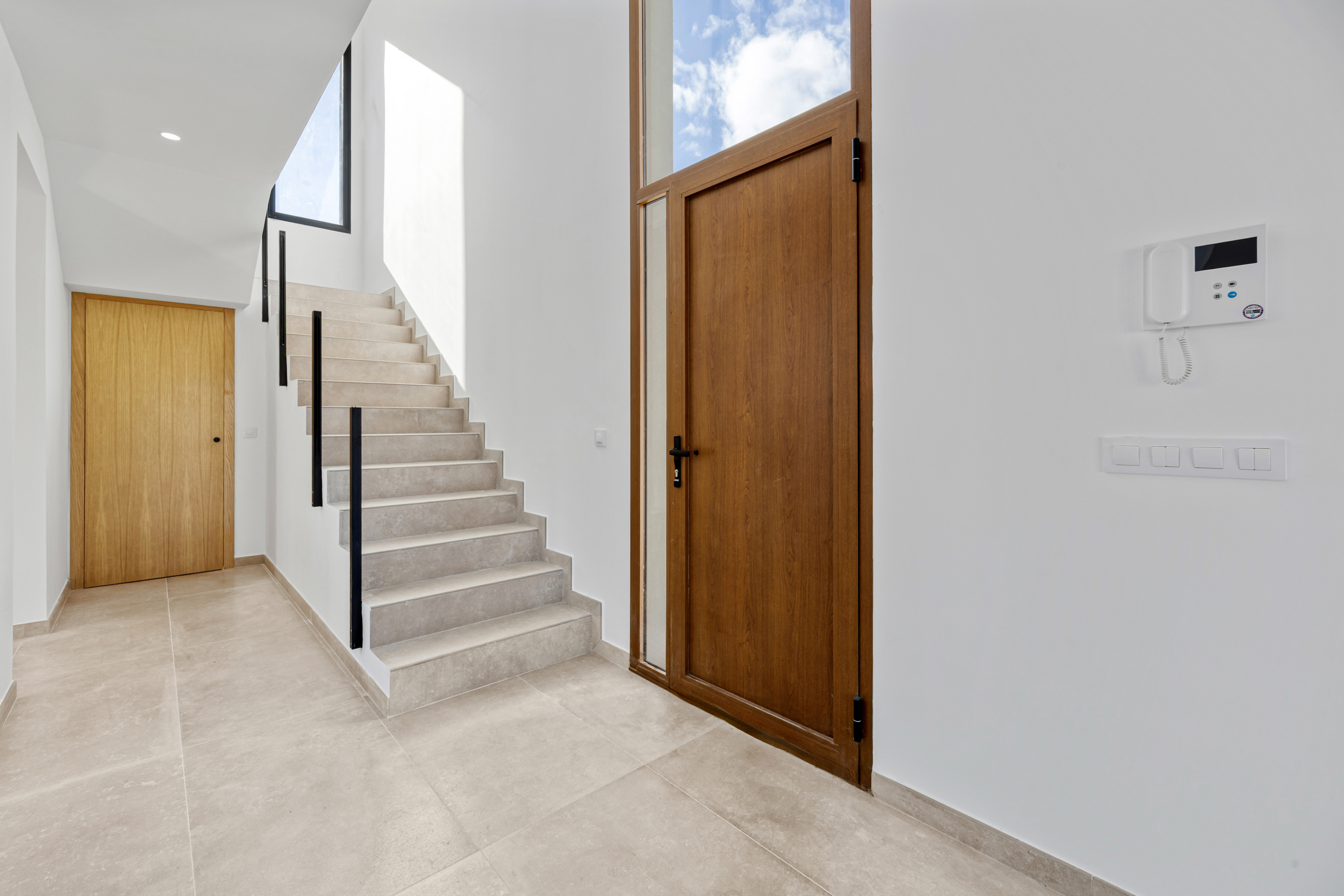 Moderne villa met zwembad te koop in Javea
