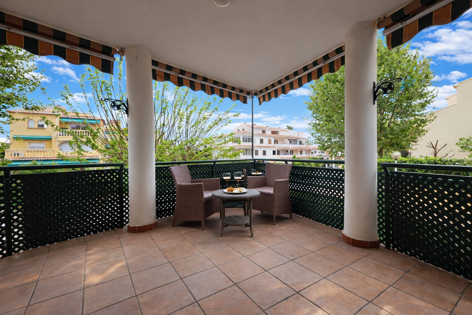 Ruim appartement op 2 minuten van zee in Javea
