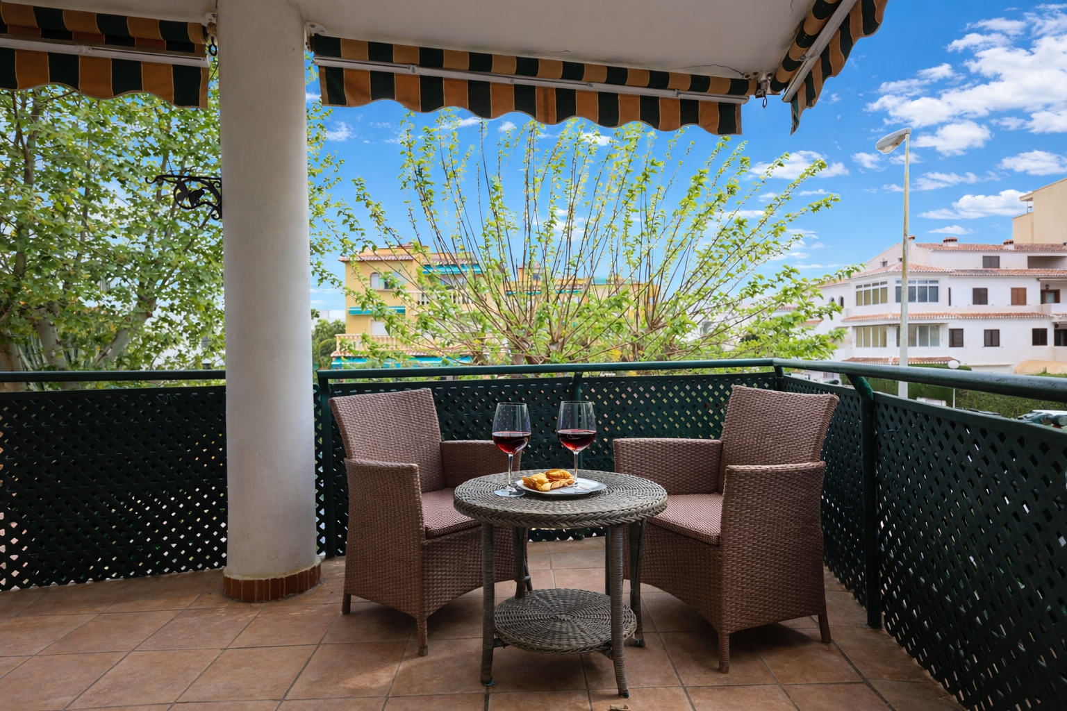 Ruim appartement op 2 minuten van zee in Javea