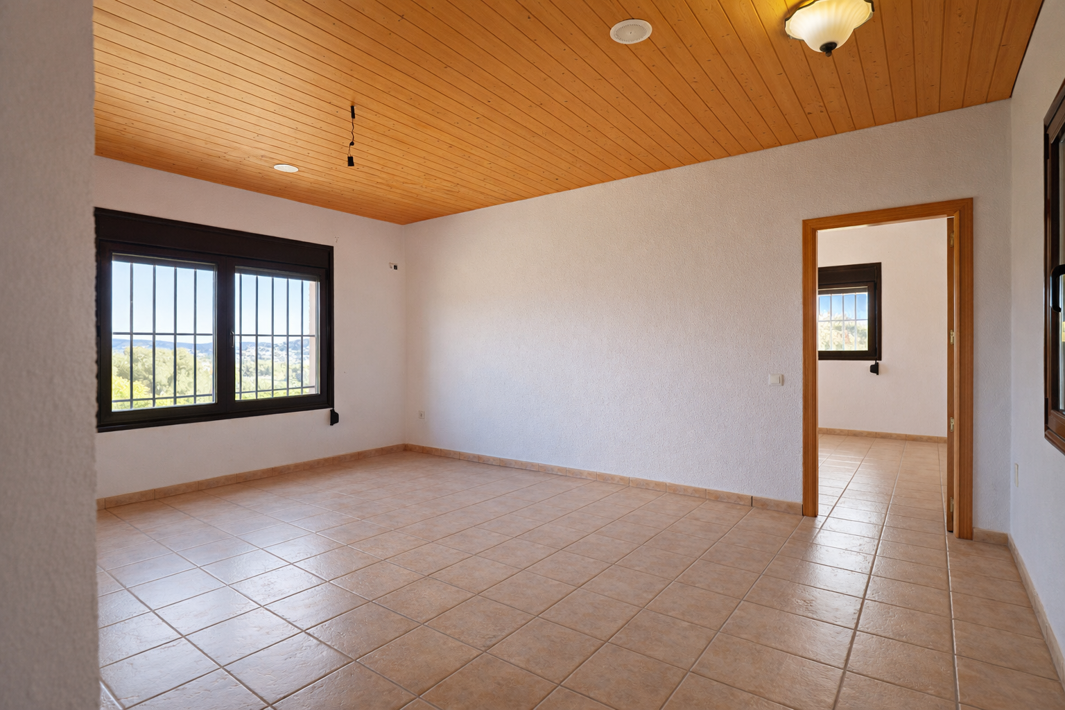 Exclusieve finca met wijngaard en gastenverblijf in Benitachell