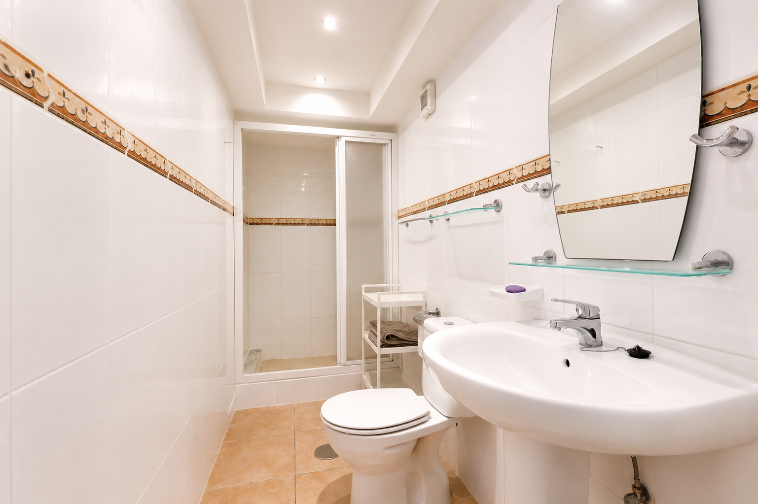 Villa met 5 appartementen op loopafstand strand in Javea