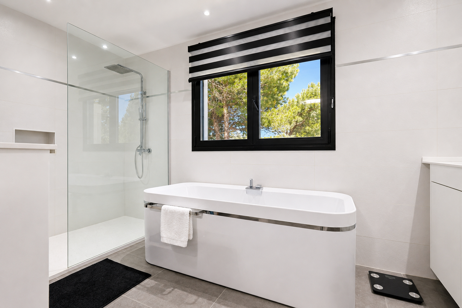 Villa met 5 appartementen op loopafstand strand in Javea