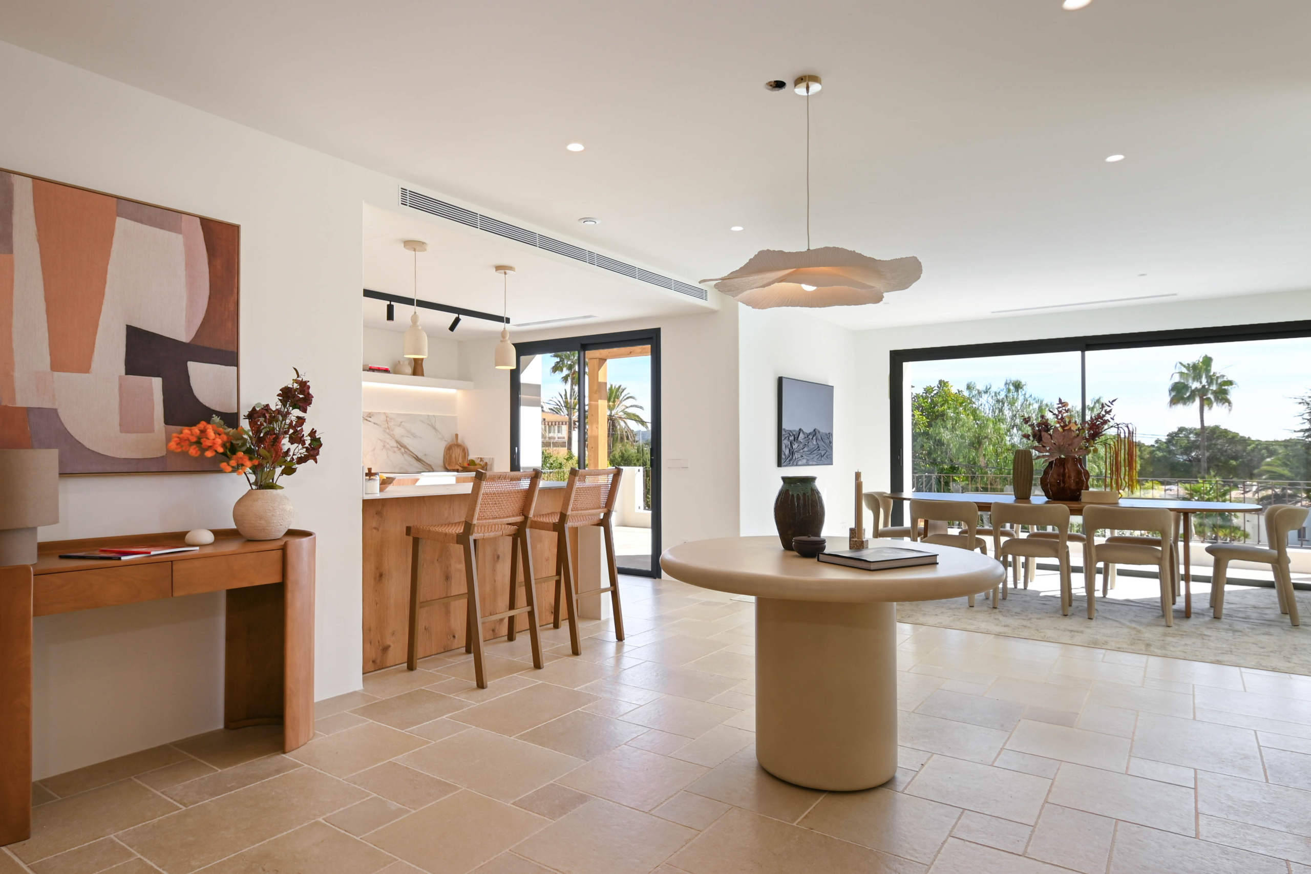 Instapklare luxe nieuwbouw villa met zeezicht in Moraira