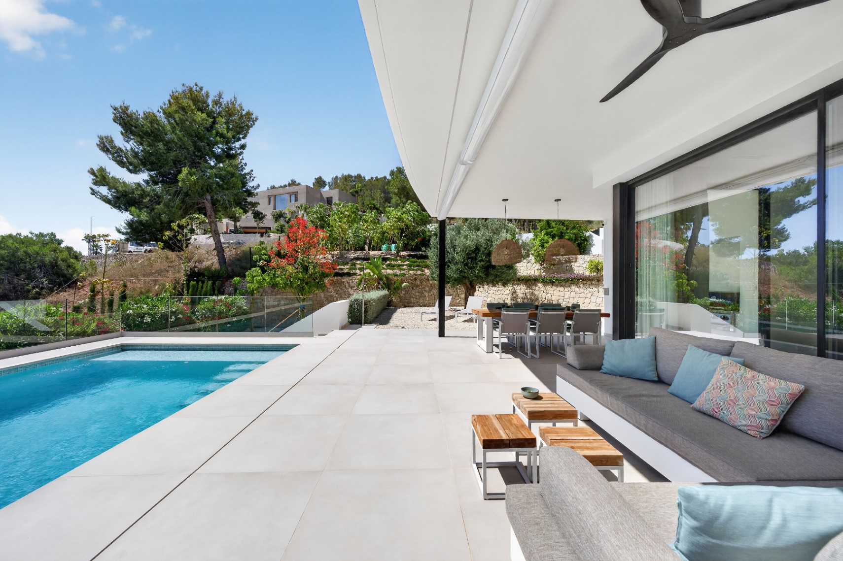 Moderne villa met panoramisch zeezicht in Benissa