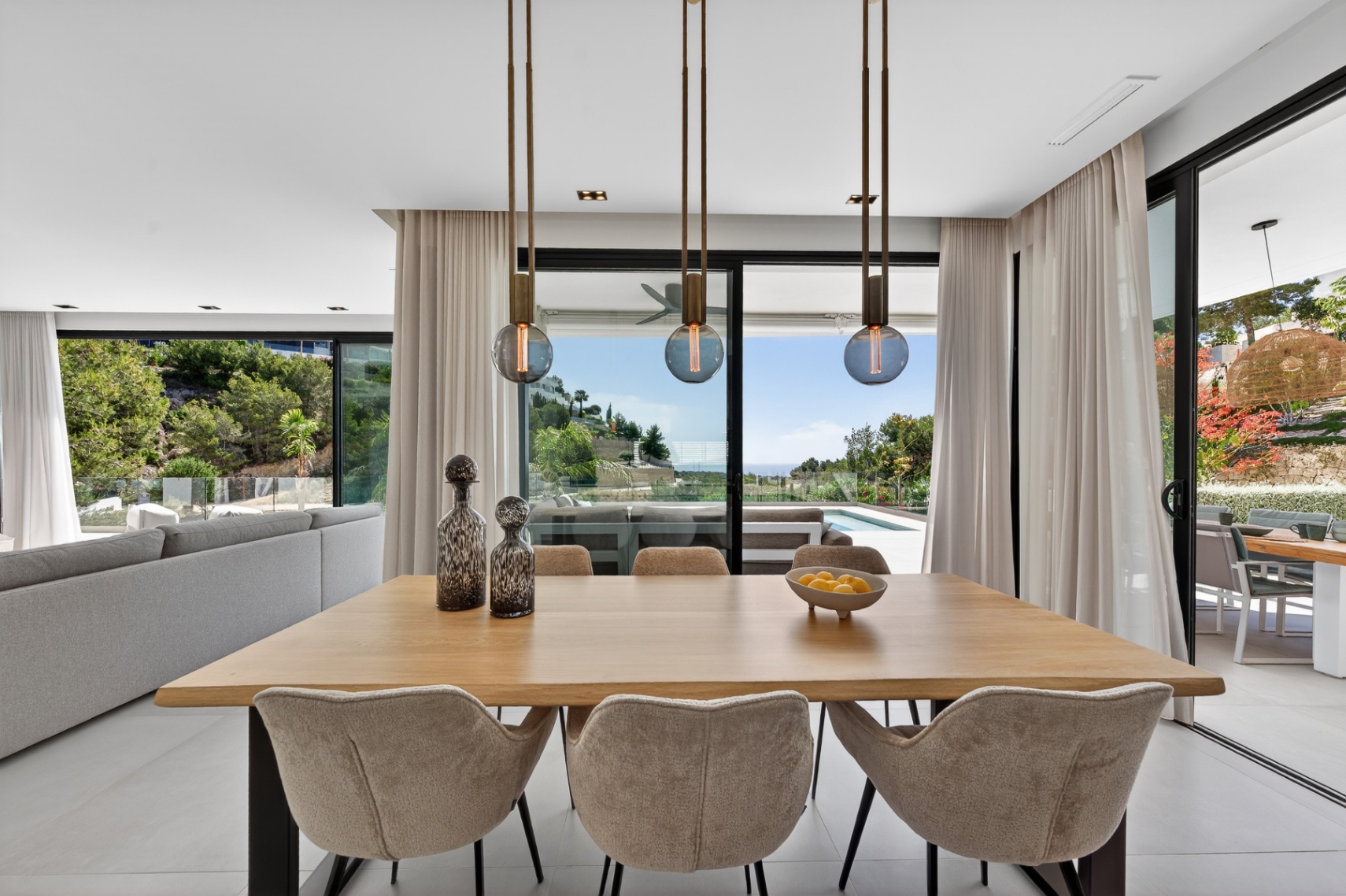 Moderne villa met panoramisch zeezicht in Benissa