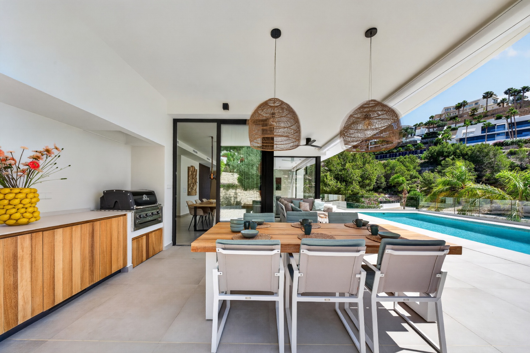 Moderne villa met panoramisch zeezicht in Benissa