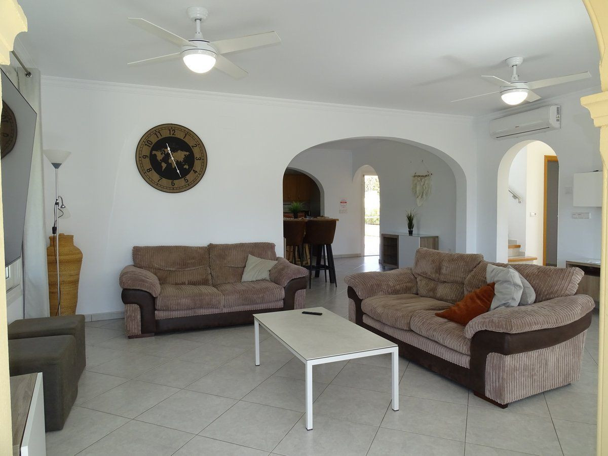 DP-07-R4890466-21 Ruime villa met zeezicht en privé zwembad in Calpe