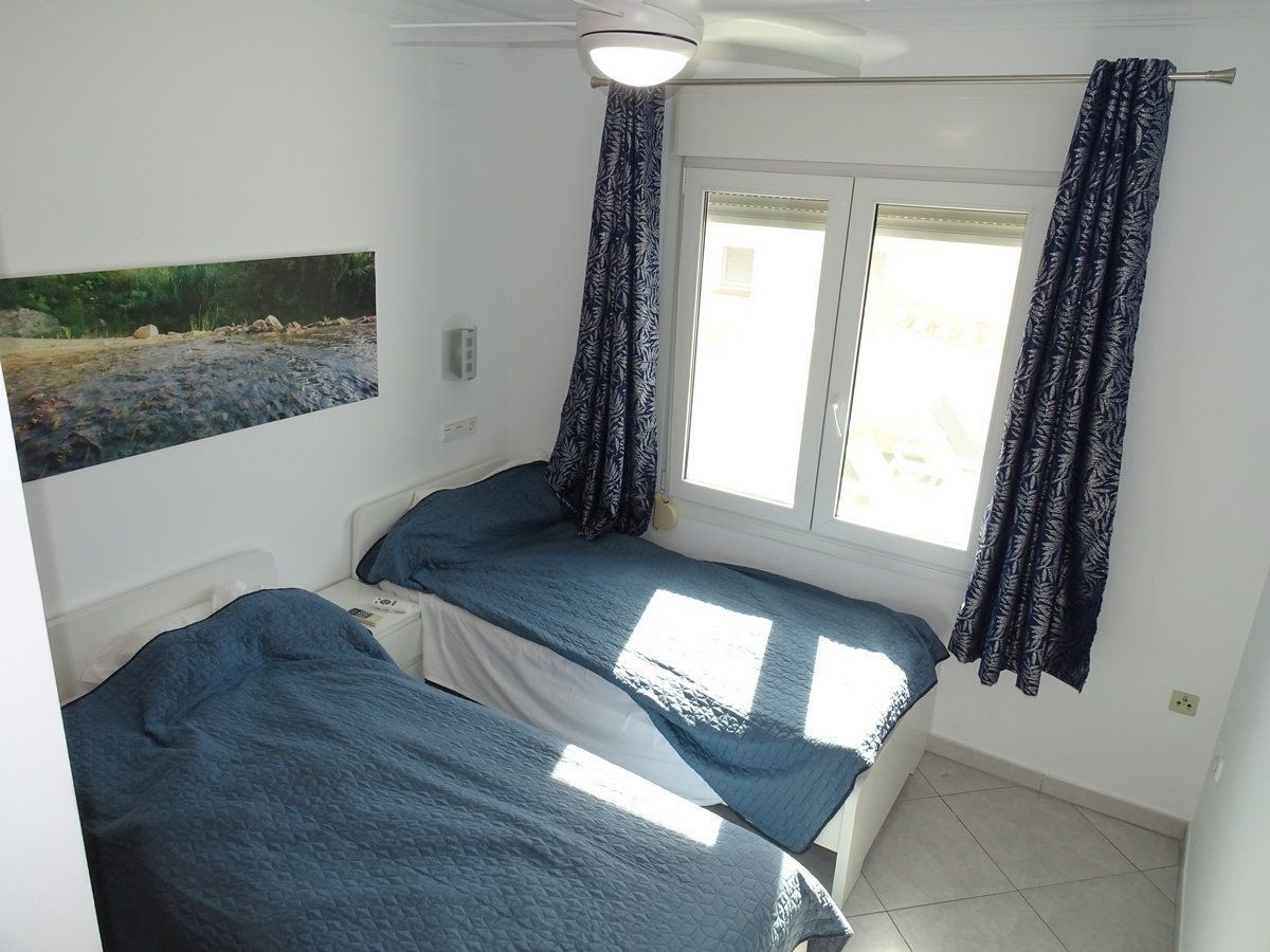 DP-07-R4890466-25 Ruime villa met zeezicht en privé zwembad in Calpe