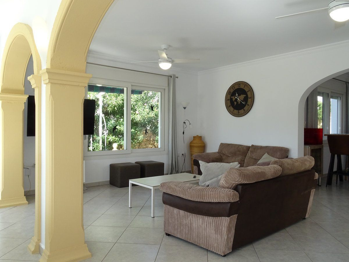 DP-07-R4890466-9 Ruime villa met zeezicht en privé zwembad in Calpe