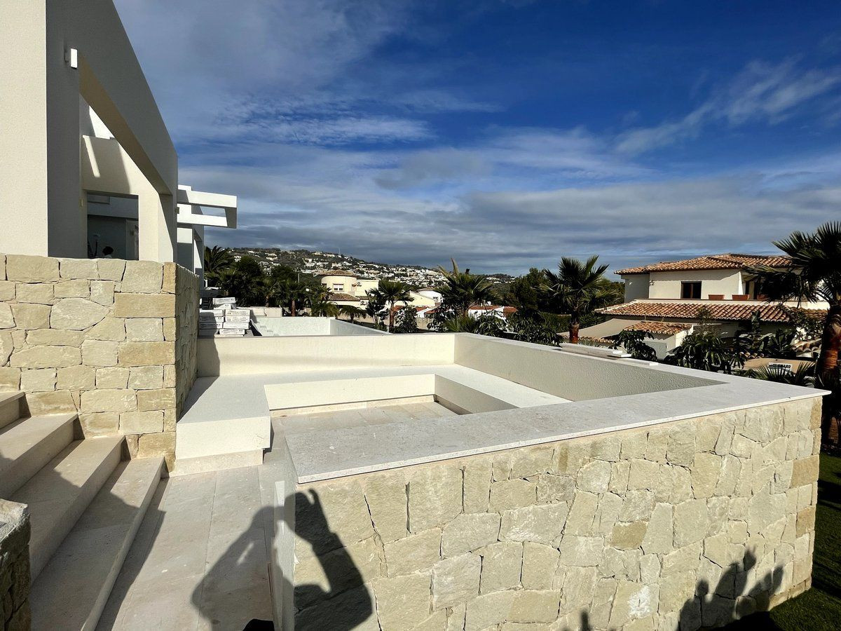 Moderne nieuwbouw villa vlakbij Cala La Fustera in Benissa