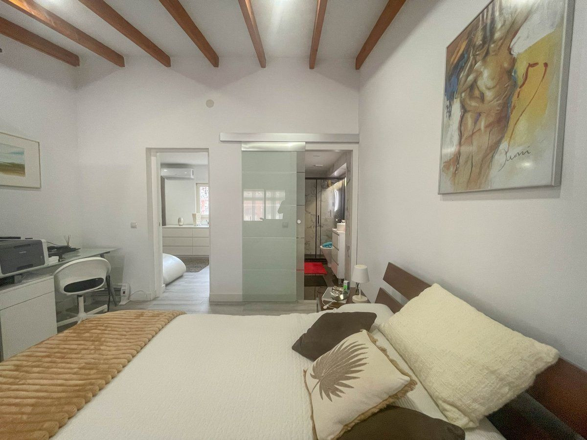 Villa met zeezicht en gastenappartement in Calpe