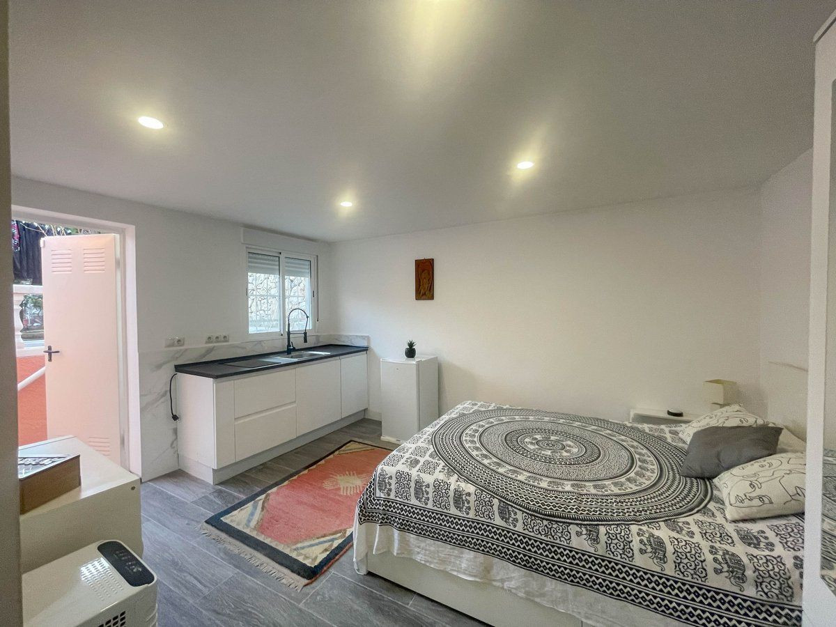 Villa met zeezicht en gastenappartement in Calpe