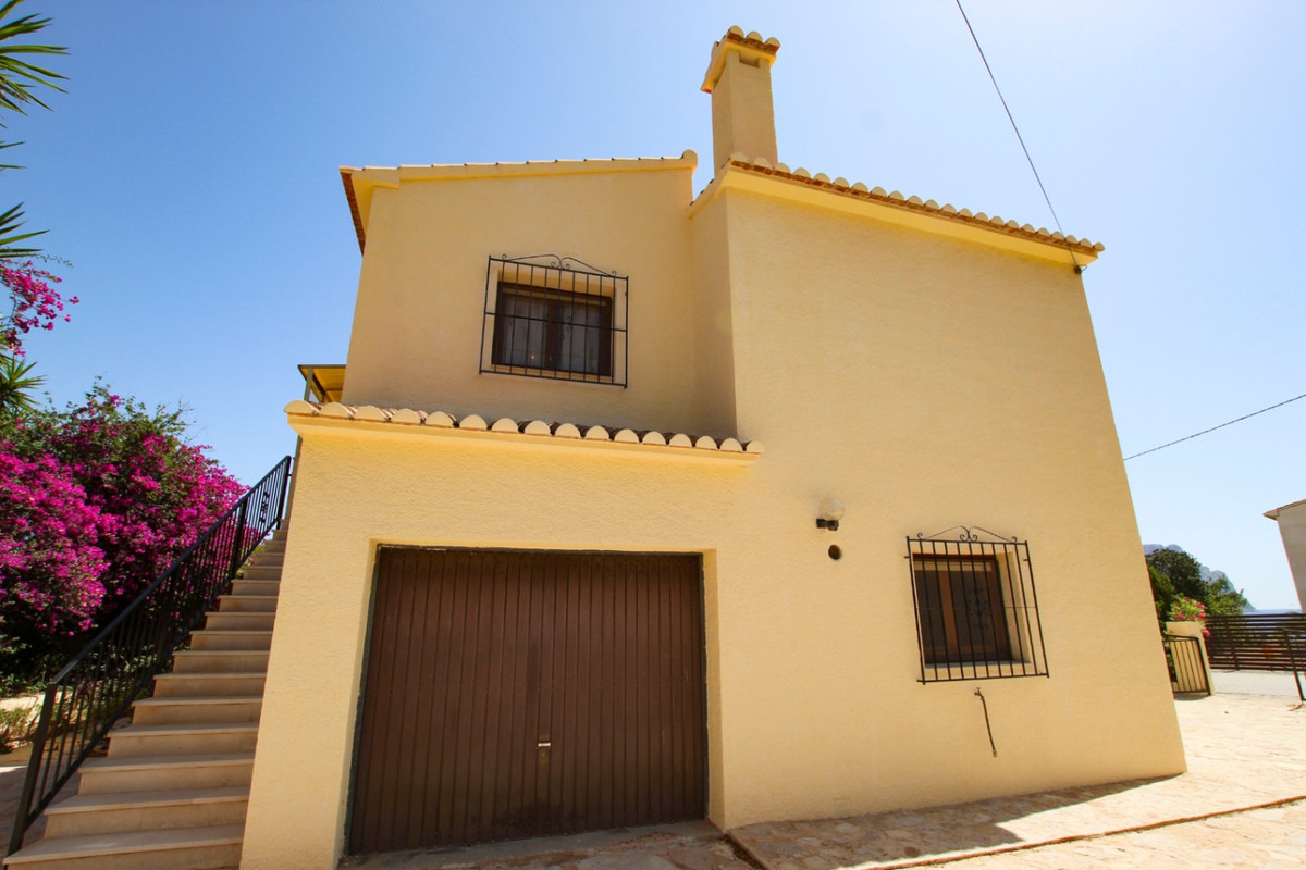 DP-07-R5165611-25 Villa op 100 mtr van het strand en iconisch uitzicht in Calpe