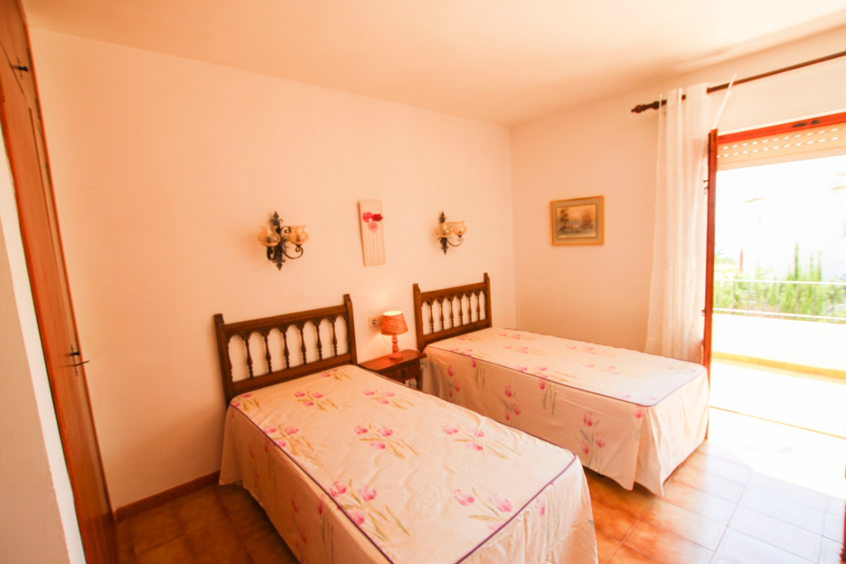 DP-07-R5165611-38 Villa op 100 mtr van het strand en iconisch uitzicht in Calpe