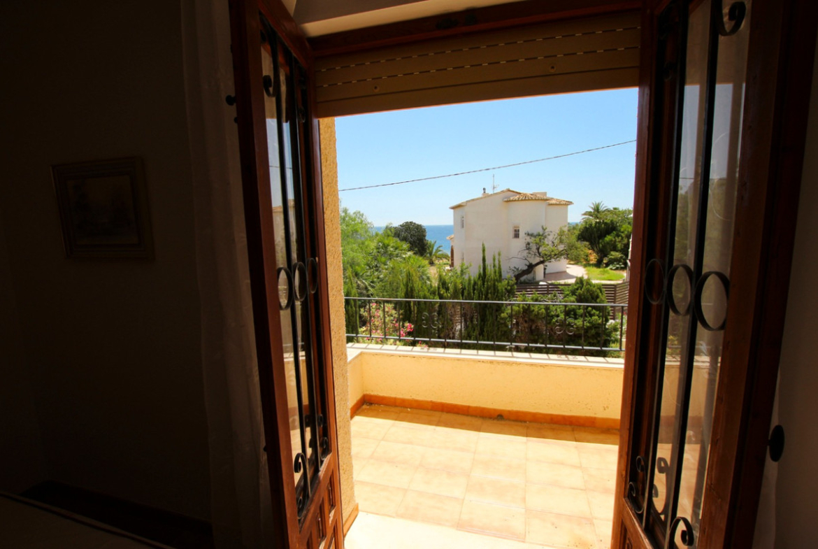 1170
