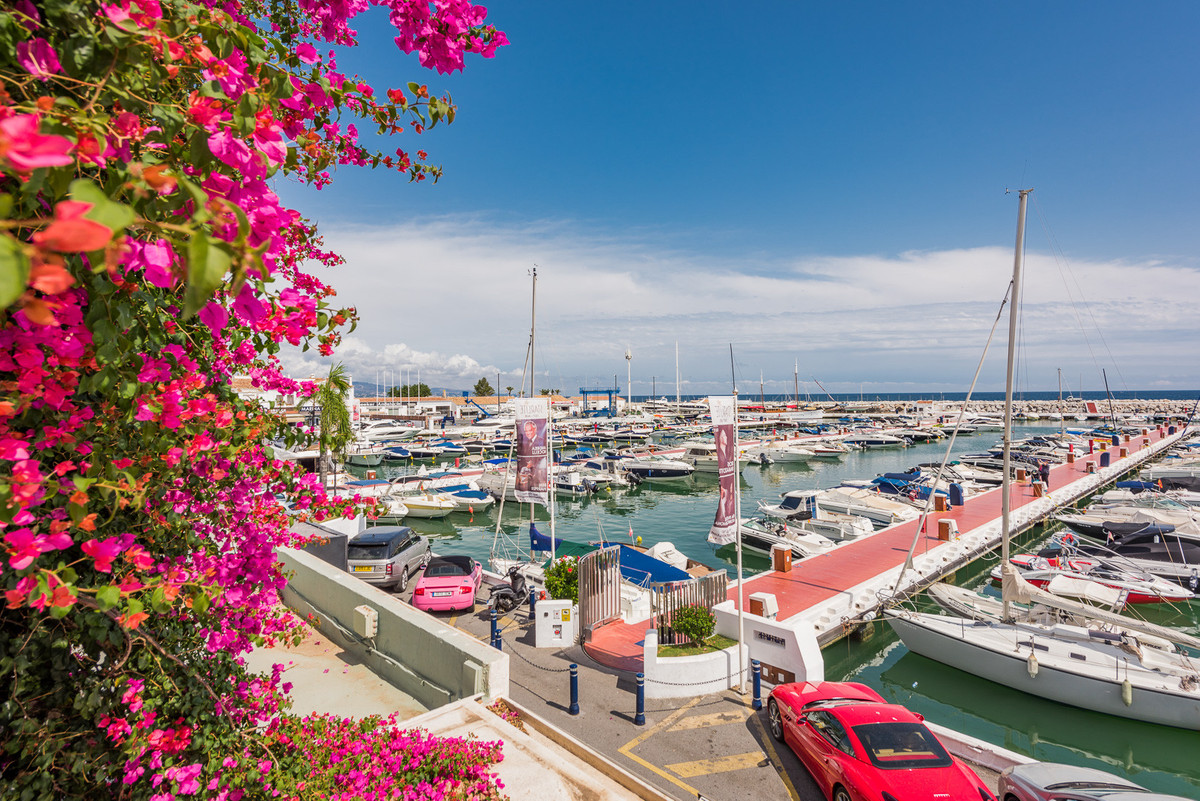 Appartement te koop in Puerto Banús