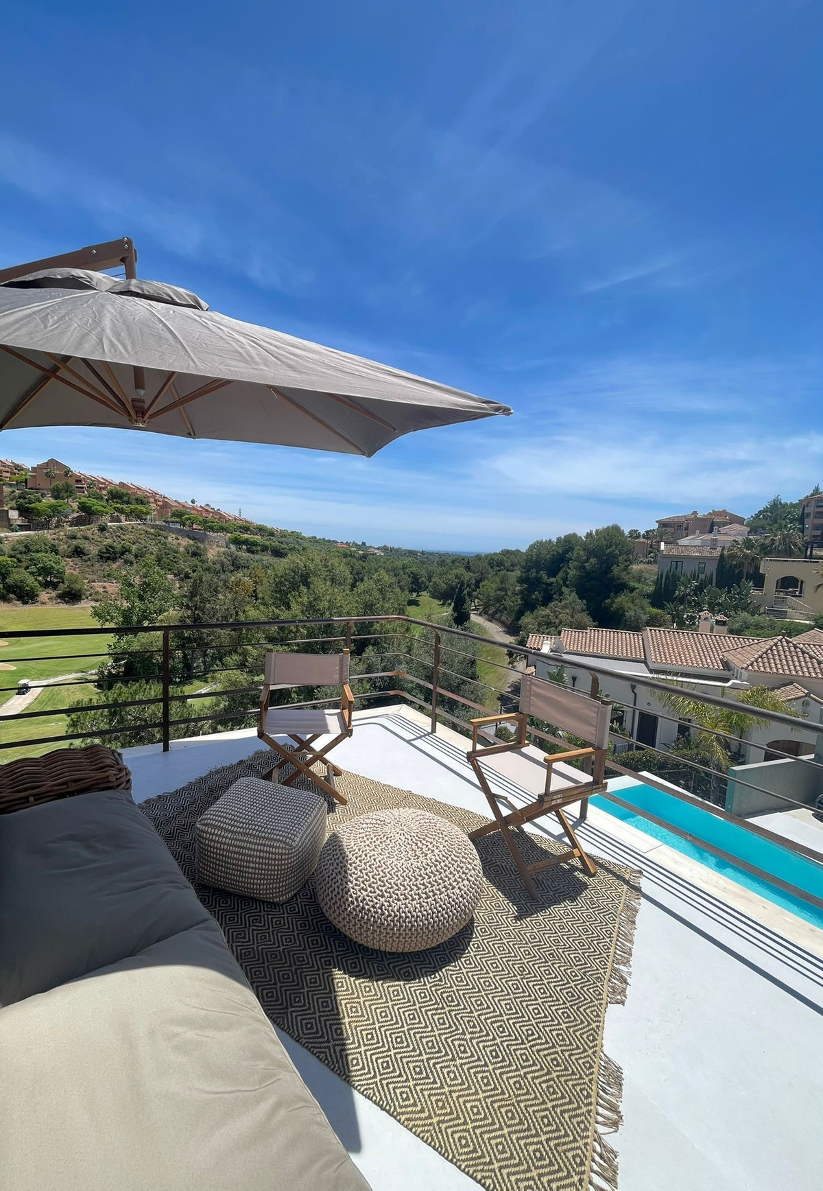 Villa te koop in Elviria