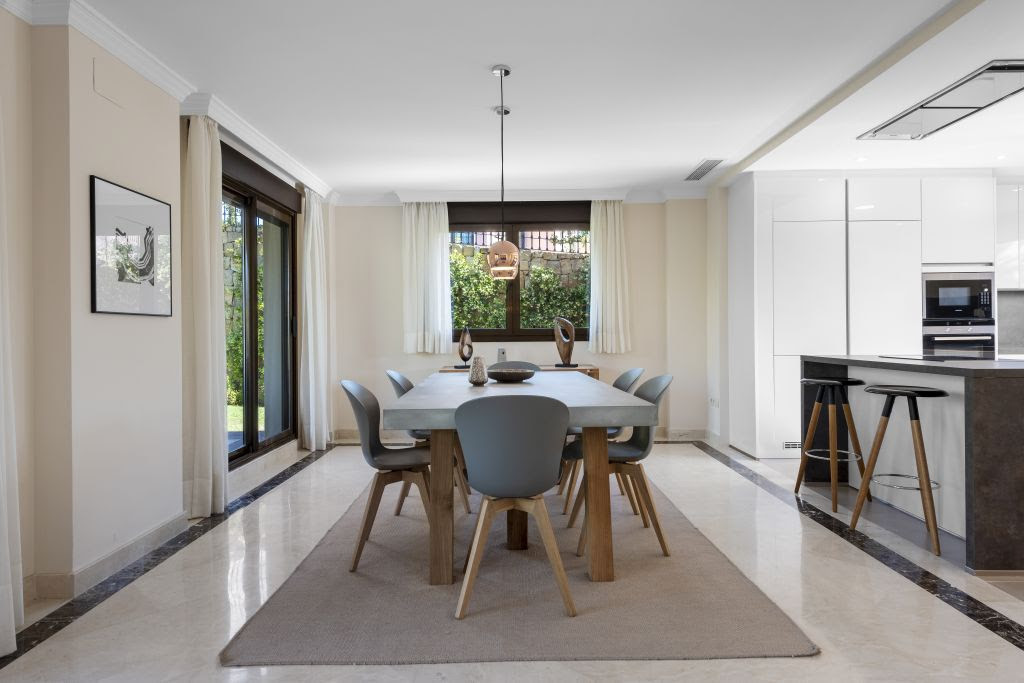 Villa te koop in Estepona