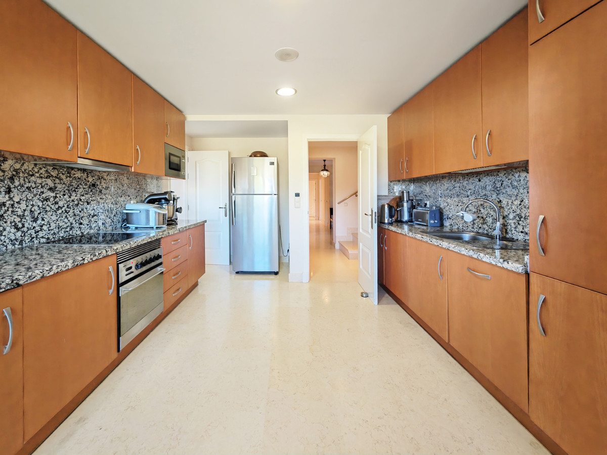 Penthouse te koop in Benahavís