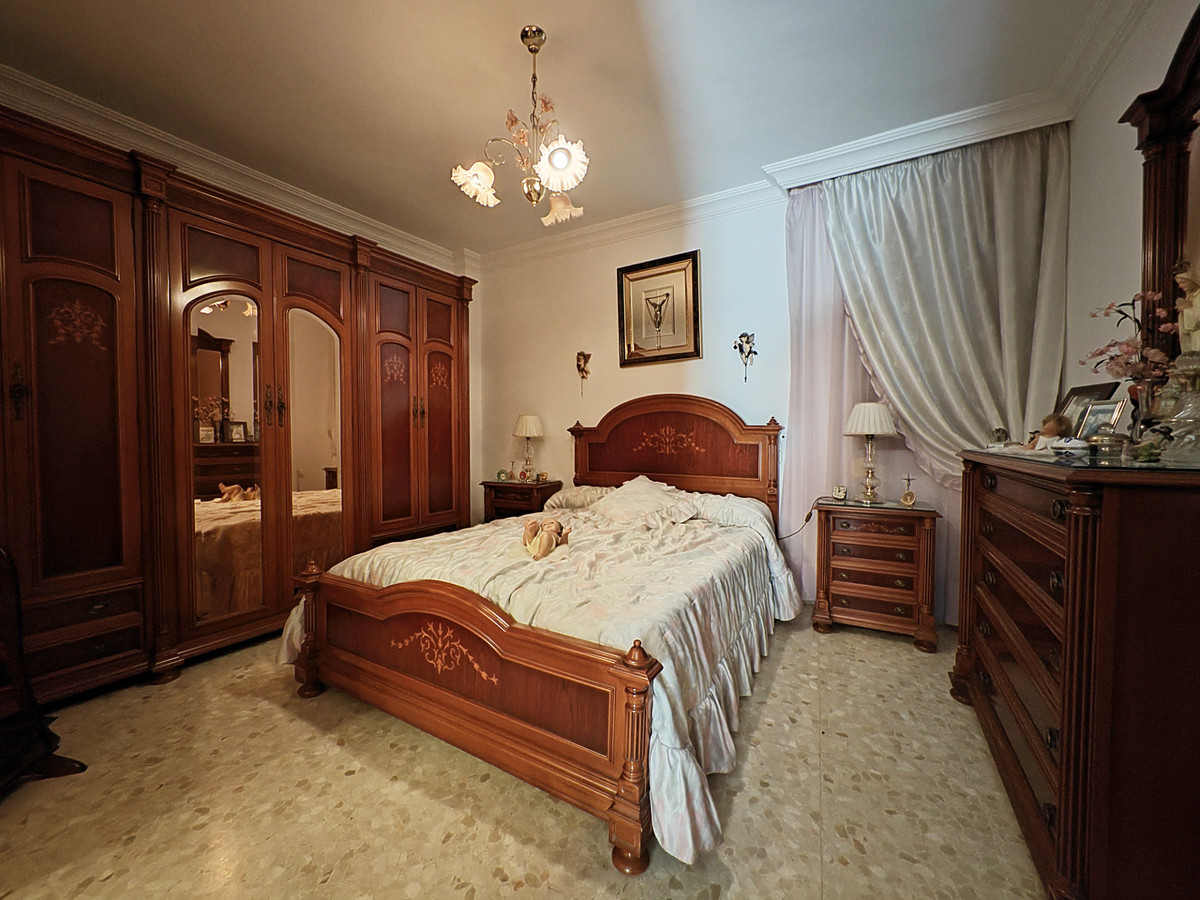 Geschakelde woning te koop in Estepona
