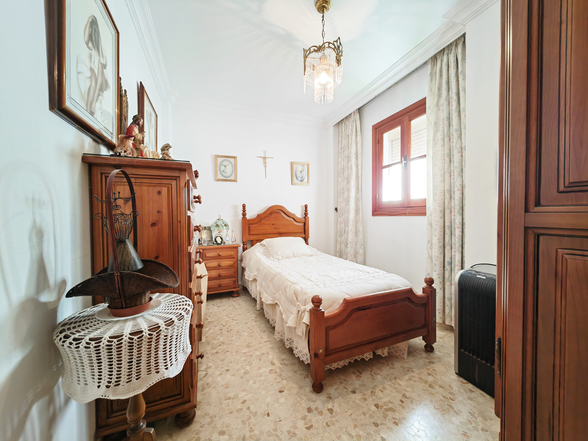 Geschakelde woning te koop in Estepona